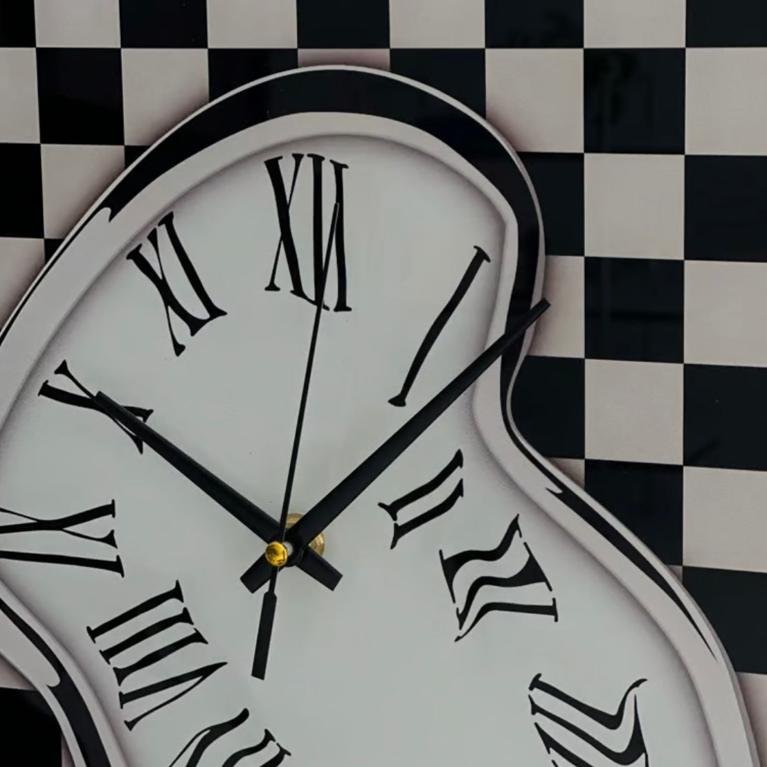 Optical Illusion Chequered Wall Clock