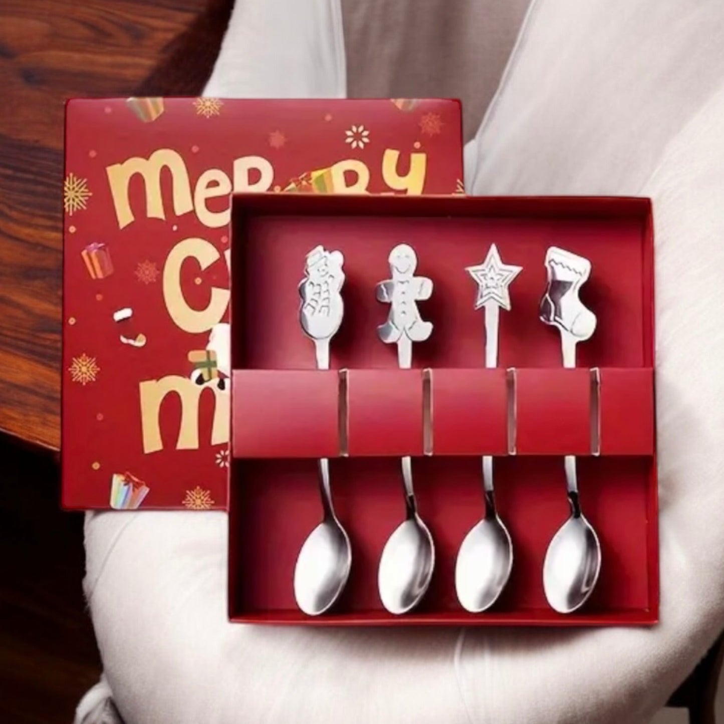 Unique Christmas Themed Spoon Set