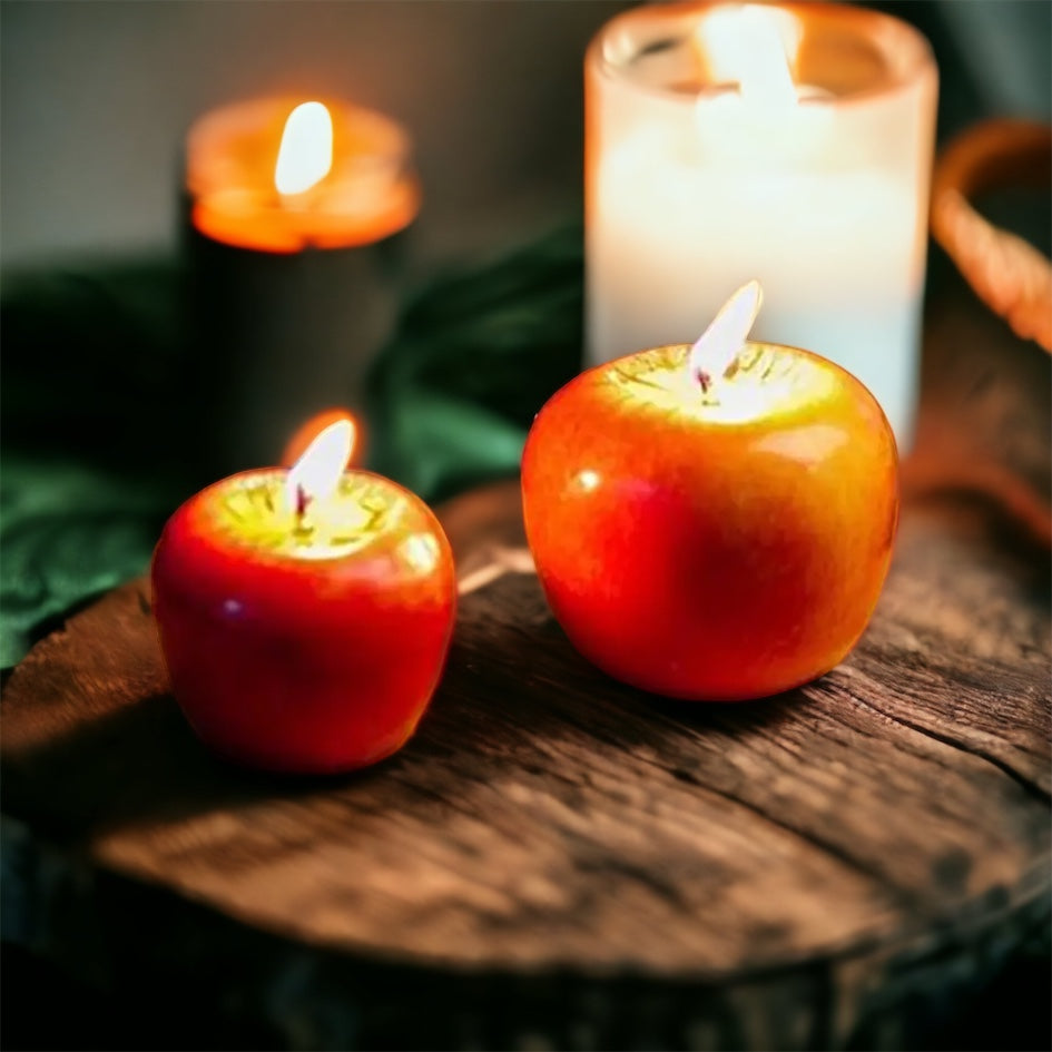 Chić & Unique Apple Candle