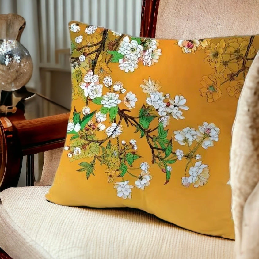 Yellow Themed Chić Cushions