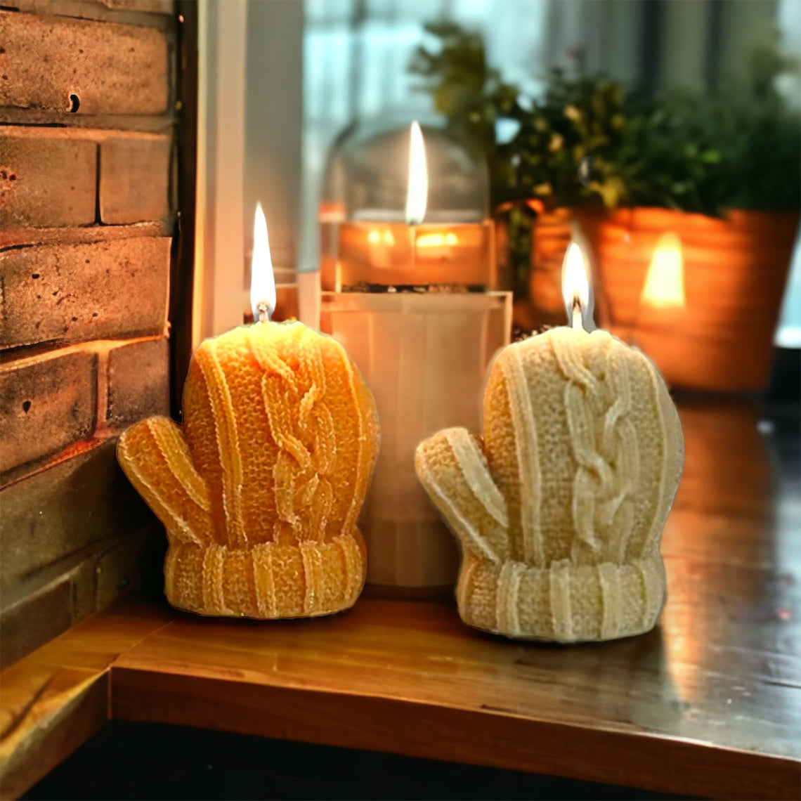 Chić & Unique Mitten Candle