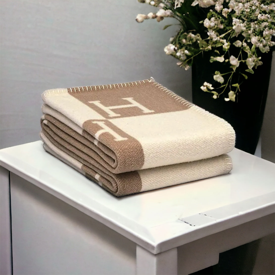 Cashmere H Letter Throw