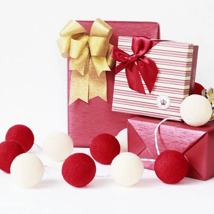 Red & White BOLETTE Christmas String Lights
