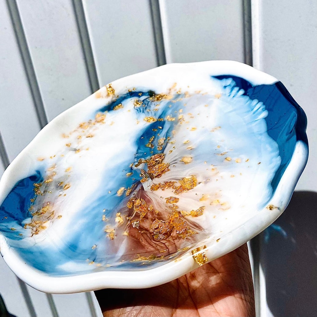 Handmade By Jade Resin '๐ก๐ช๐๐ต๐ฎ๐ท๐ฎ' Tray