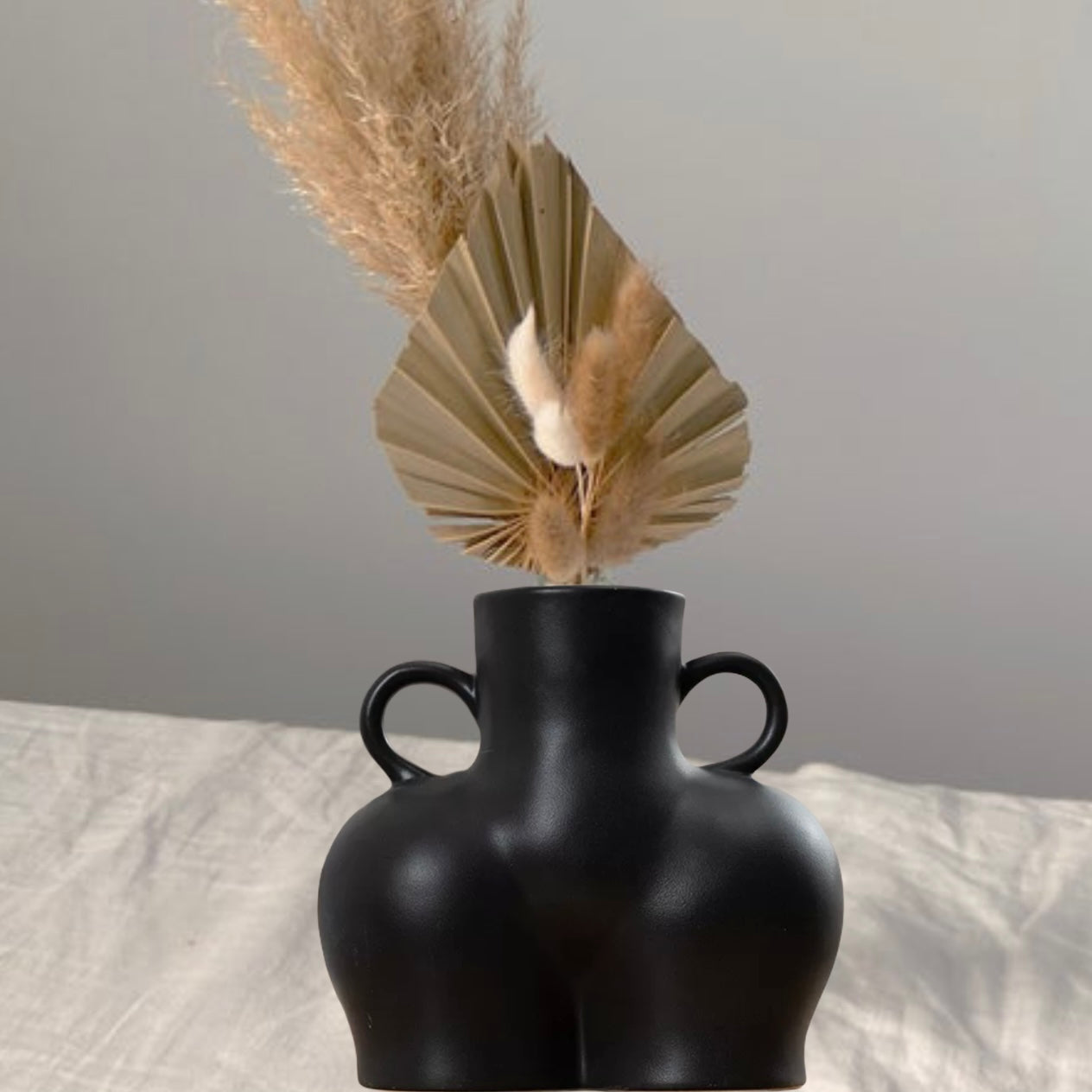 Luxury Ladies Nordic βππ΅πͺπ¬π΄ ππΈπΈπ½πβ Vase