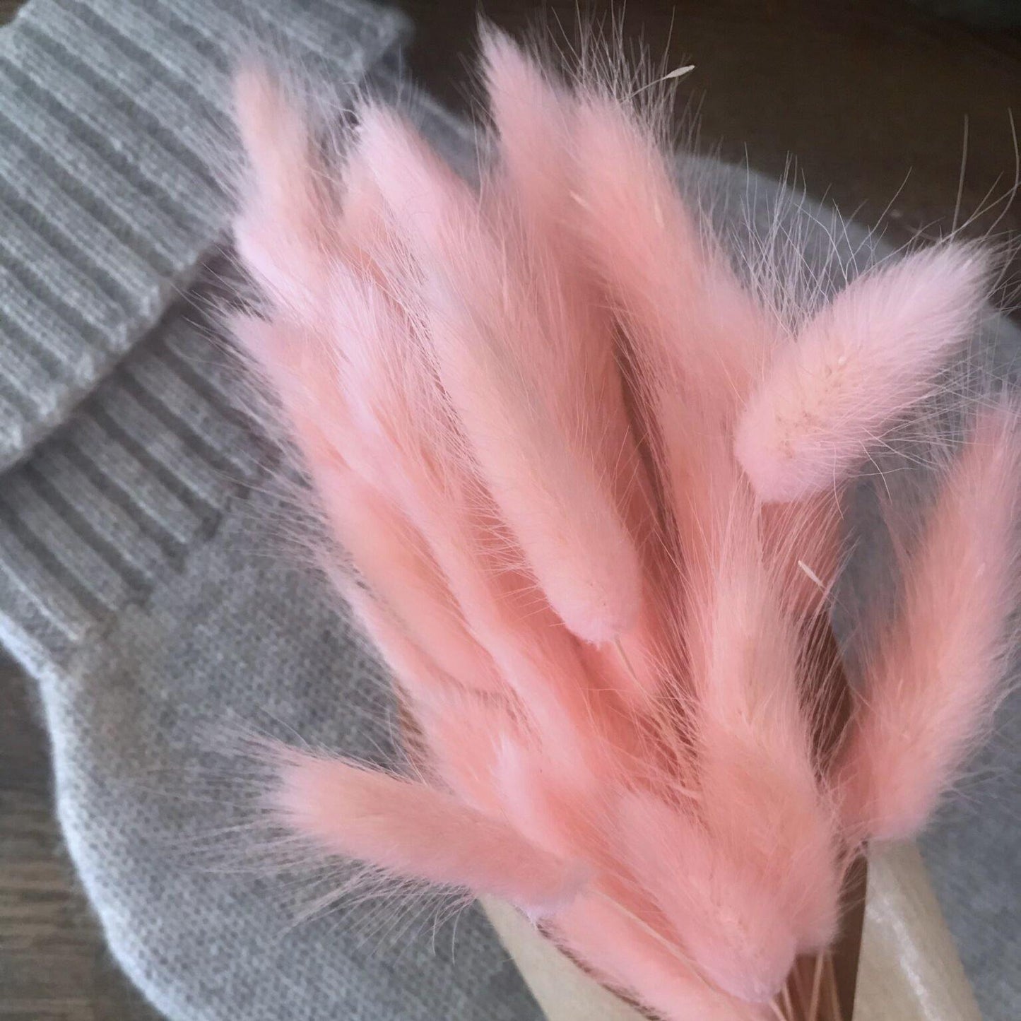 Pink βππͺπ·ππ ππ΅πΈπΌπΌβ Fluffy Pampas Bunny Tails - Pretty Little Presents