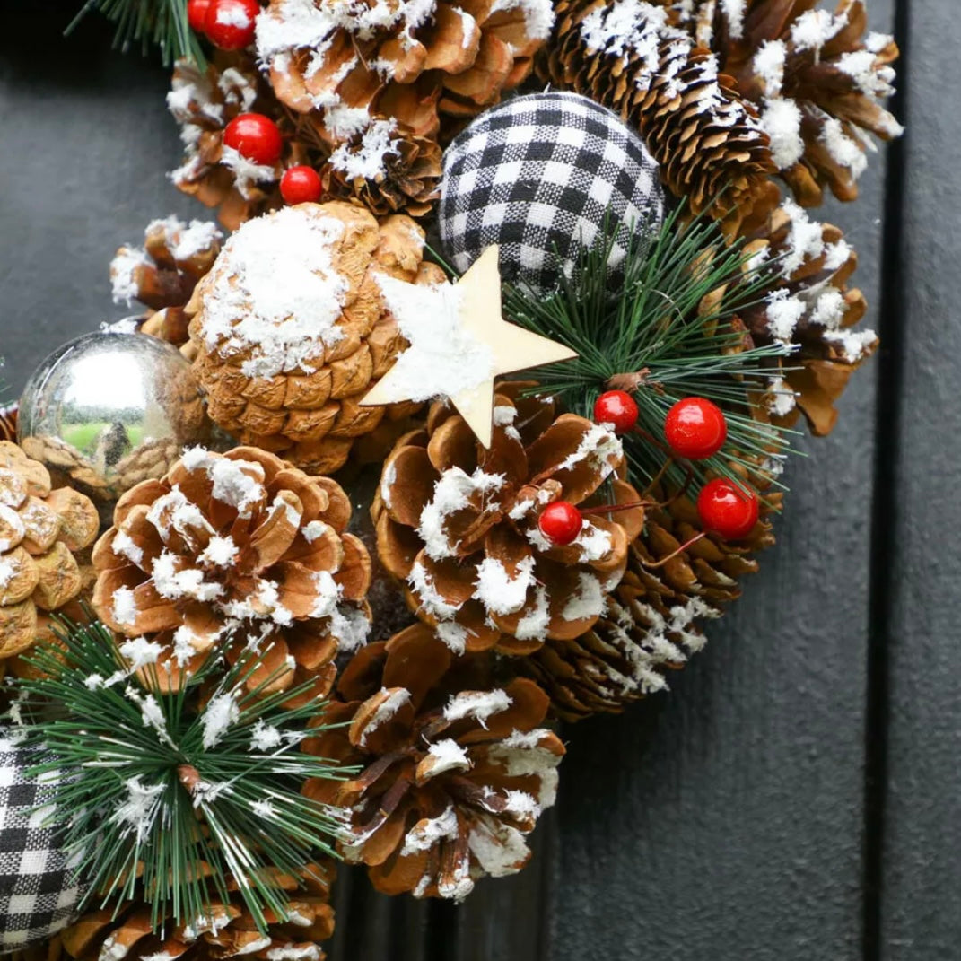 Handmade Luxury Christmas Wreath | Trending Gingham Style | Chequered Wreath |