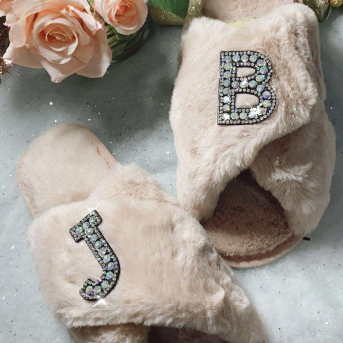 Customised Blush Faux Fur ‘𝓑𝓮𝔂𝓸𝓷𝓬𝓮’ Slippers. - Pretty Little Presents