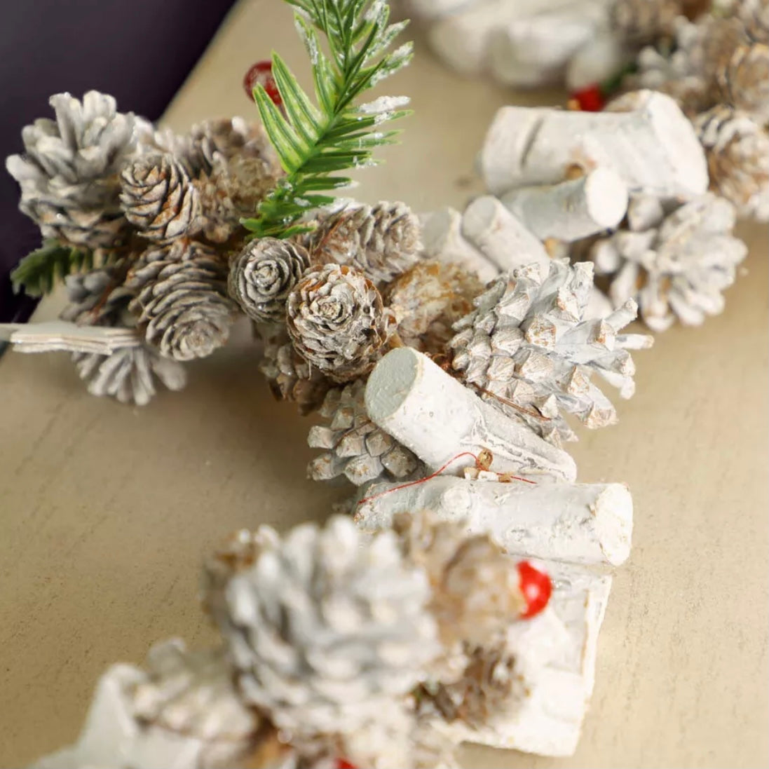 Luxury Winter Wonderland Christmas Garland