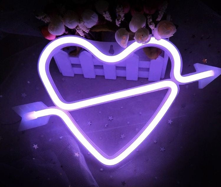 Creative 'ππΎπΉπ²π' Love Heart Neon Signs