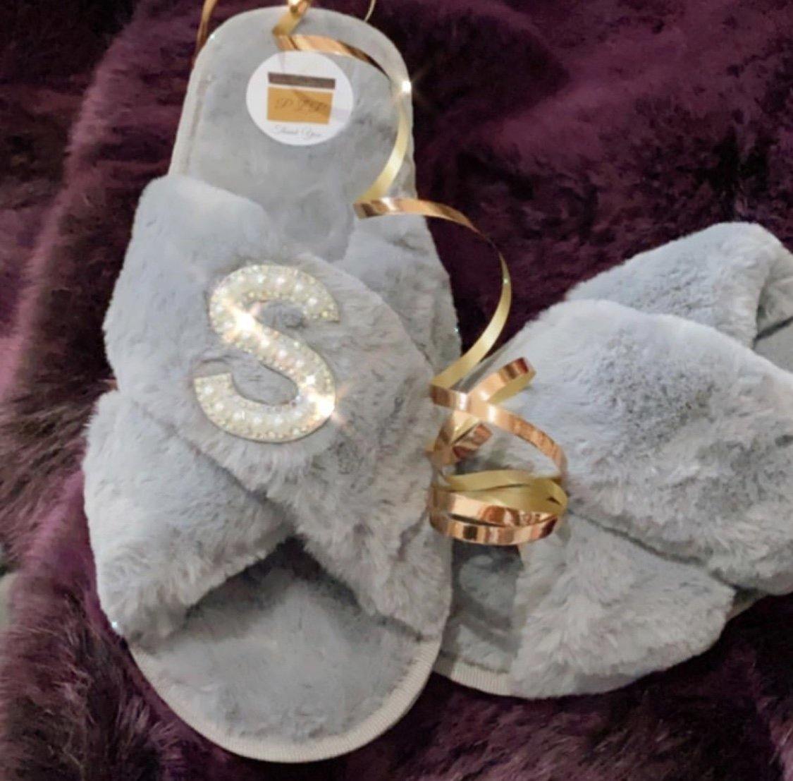 Customised Grey Faux Fur โ ๐๐ป๐ช๐ท๐ด๐ฒ๐ฎโ Slippers. - Pretty Little Presents