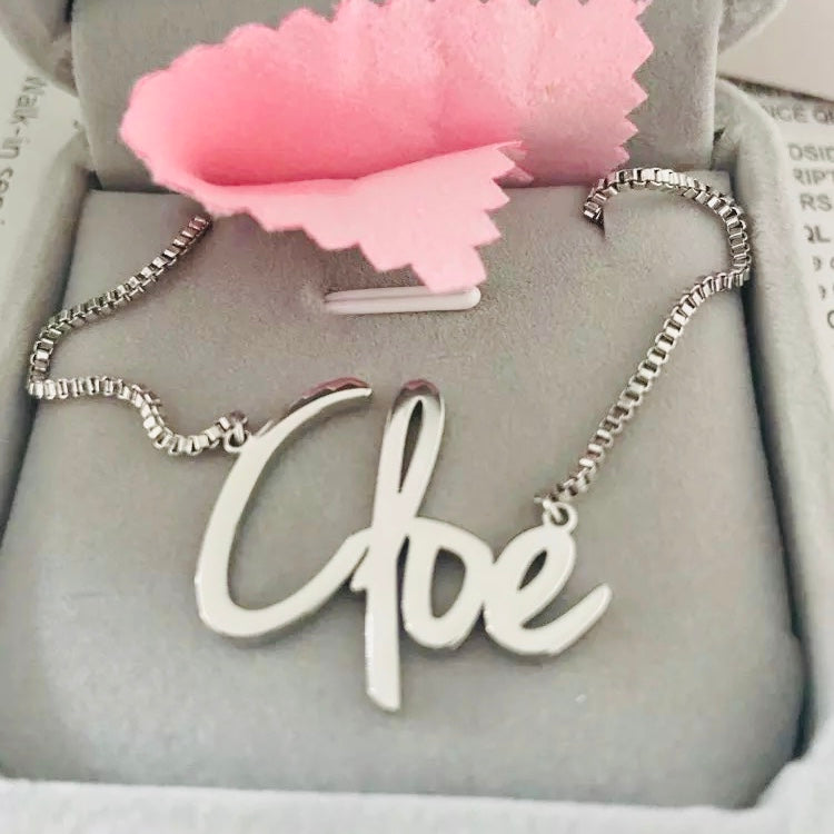 Personalised ๐๐ฎ๐ฝ๐ป๐ช Style Name Necklace
