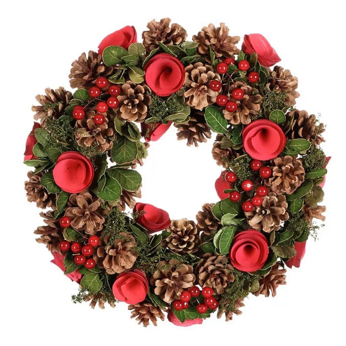 Traditional Beautiful Red Berry Christmas Wreath
