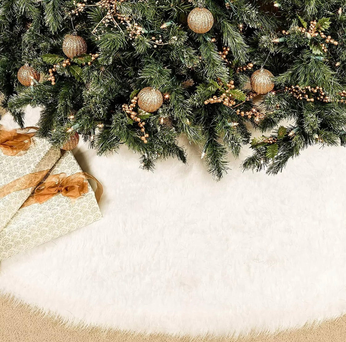 Fluffy Faux Fur White Christmas Tree Skirt