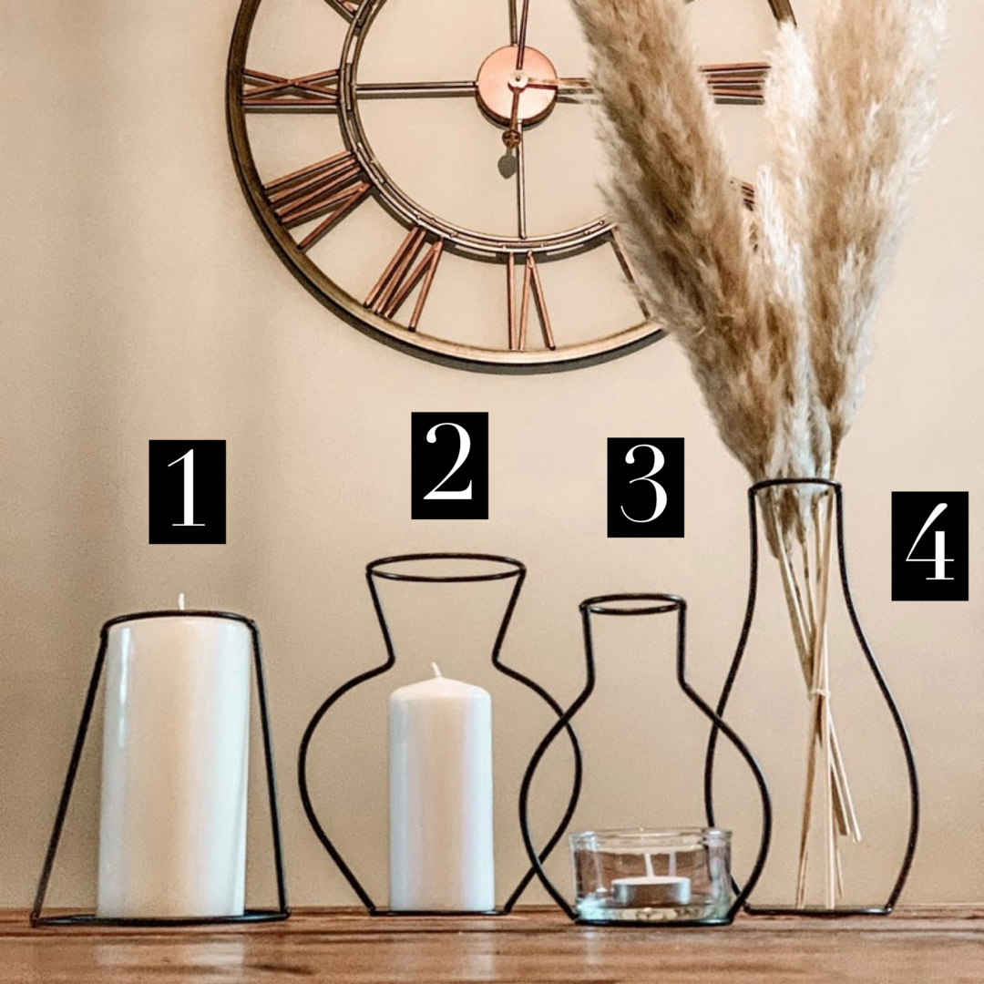 White Pampas & Modern Iron Silhouette ‘ 𝓥𝓲𝓷𝓷𝓲𝓮’ Vase