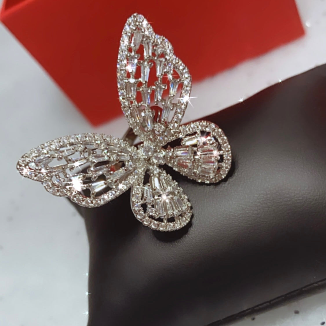 Beautiful Butterfly Bling Ring