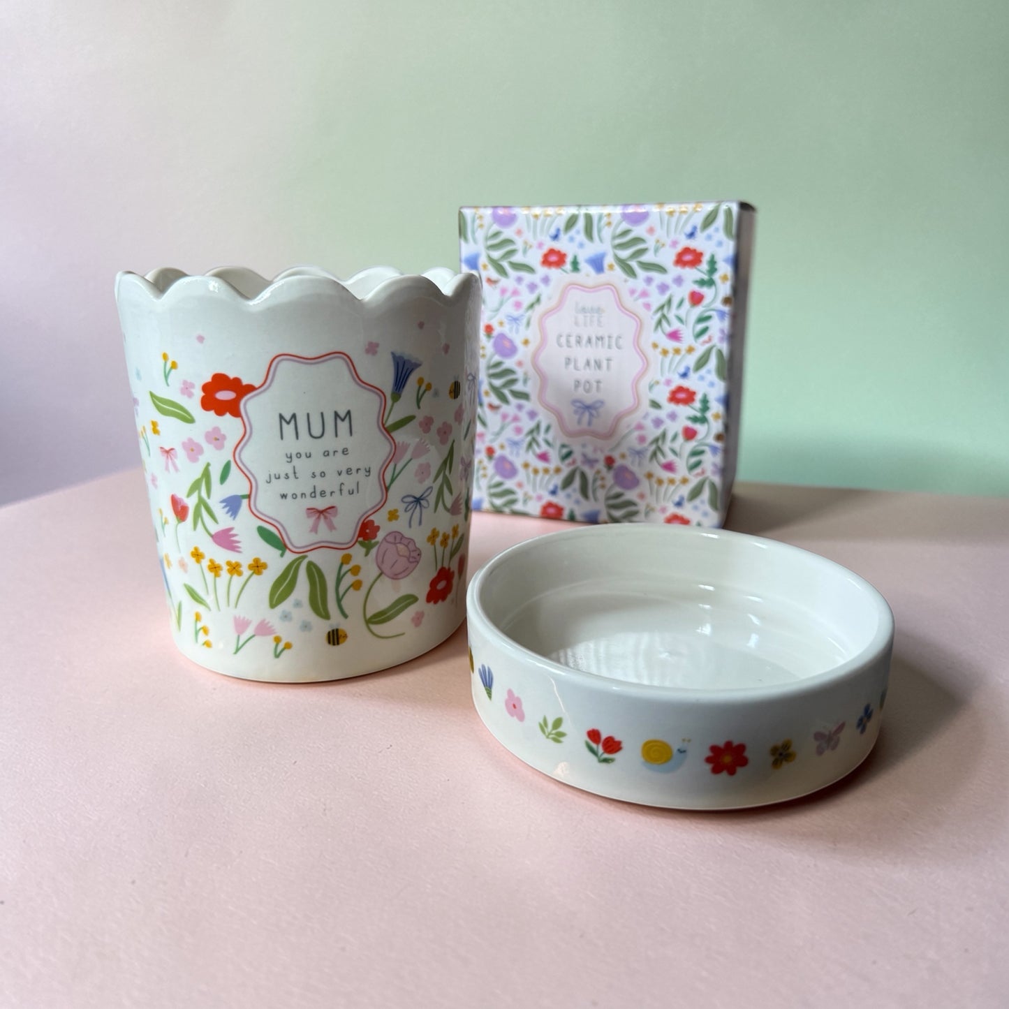 Charming Mum Plant Pot / Vase & Tray