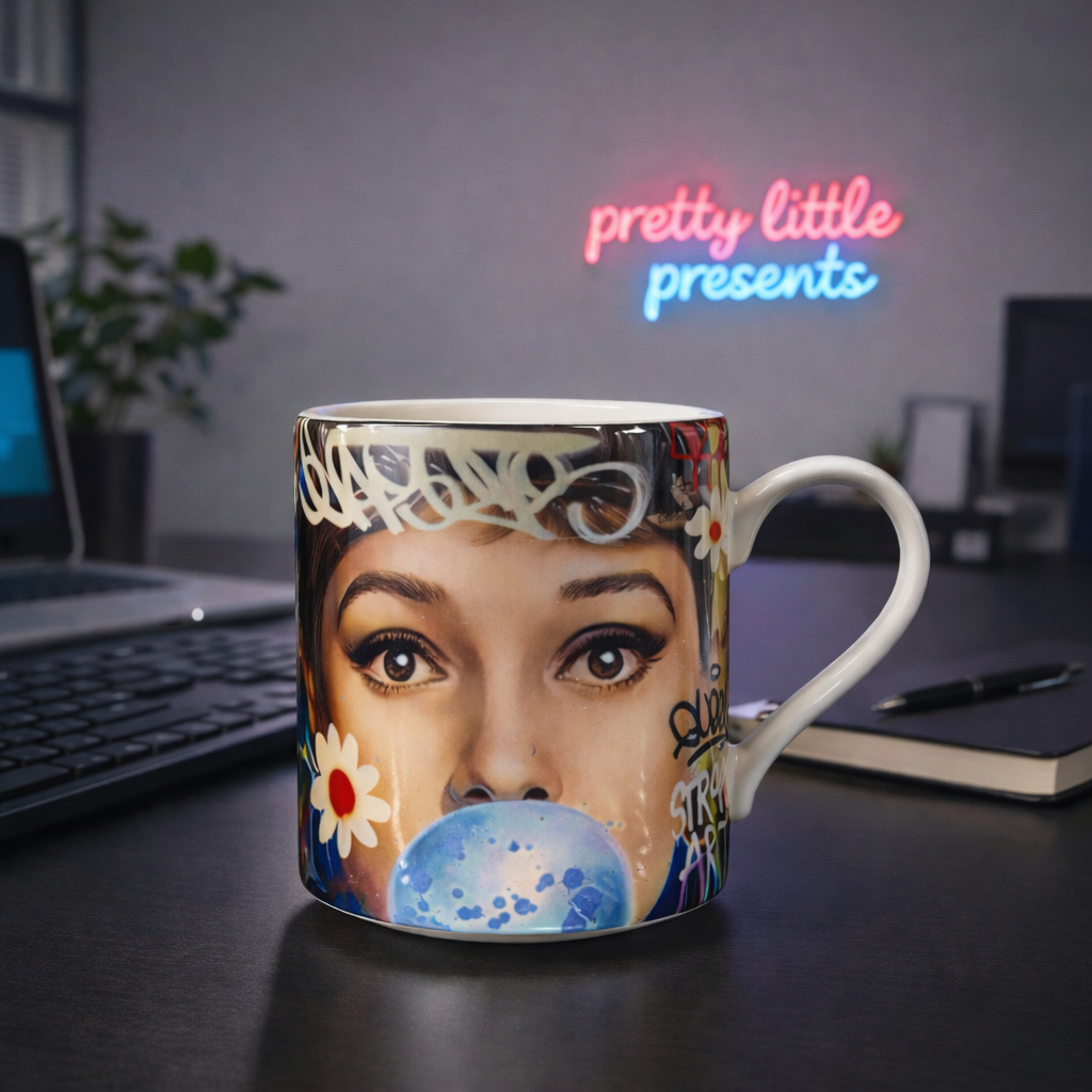 Urban Art Bubble Portrait Mug