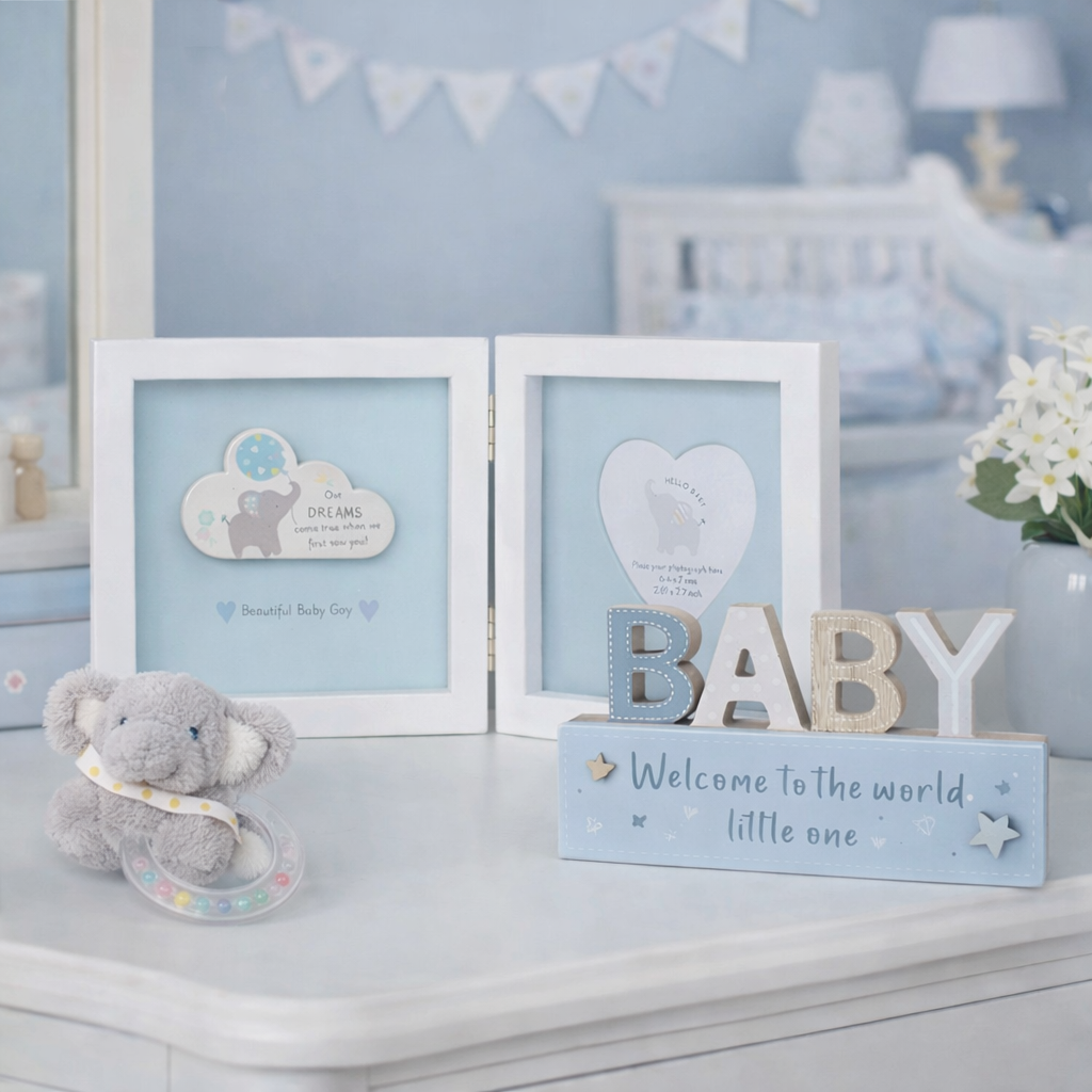 Luxury New Baby Gift Box – Pink or Blue
