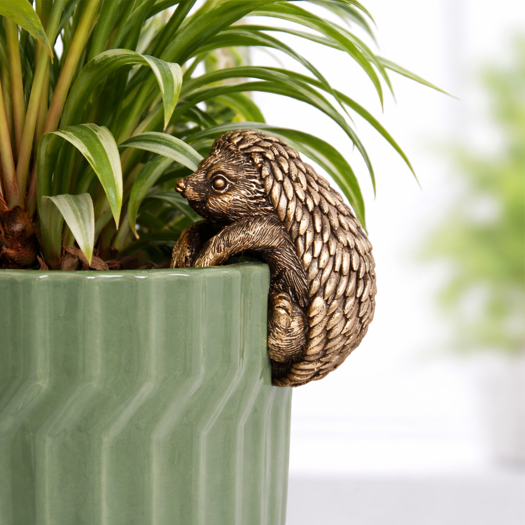 Quirky Plant Pot Friends
