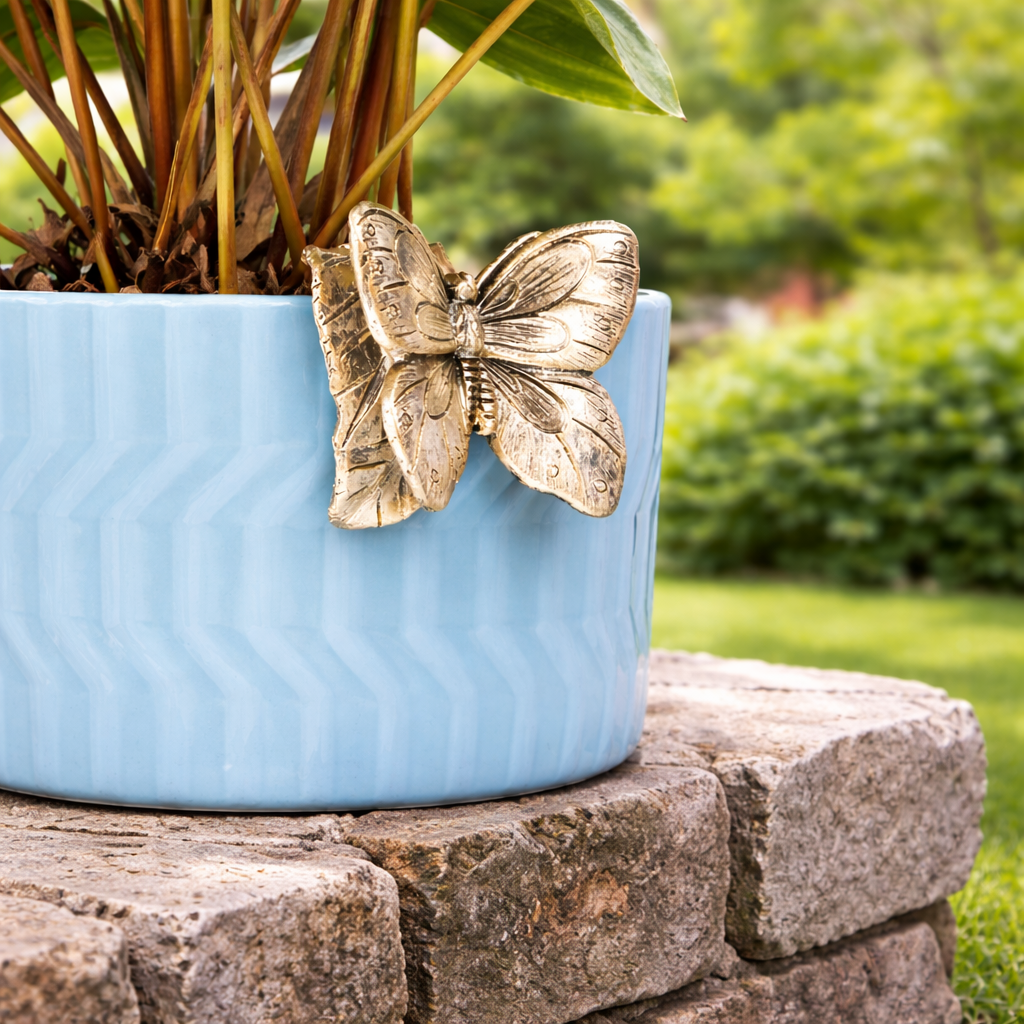 Quirky Plant Pot Friends