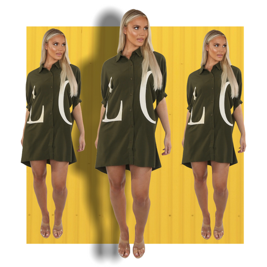 Spread The Love ‘𝓢𝓪𝓵𝓵𝔂´Shirt Dress