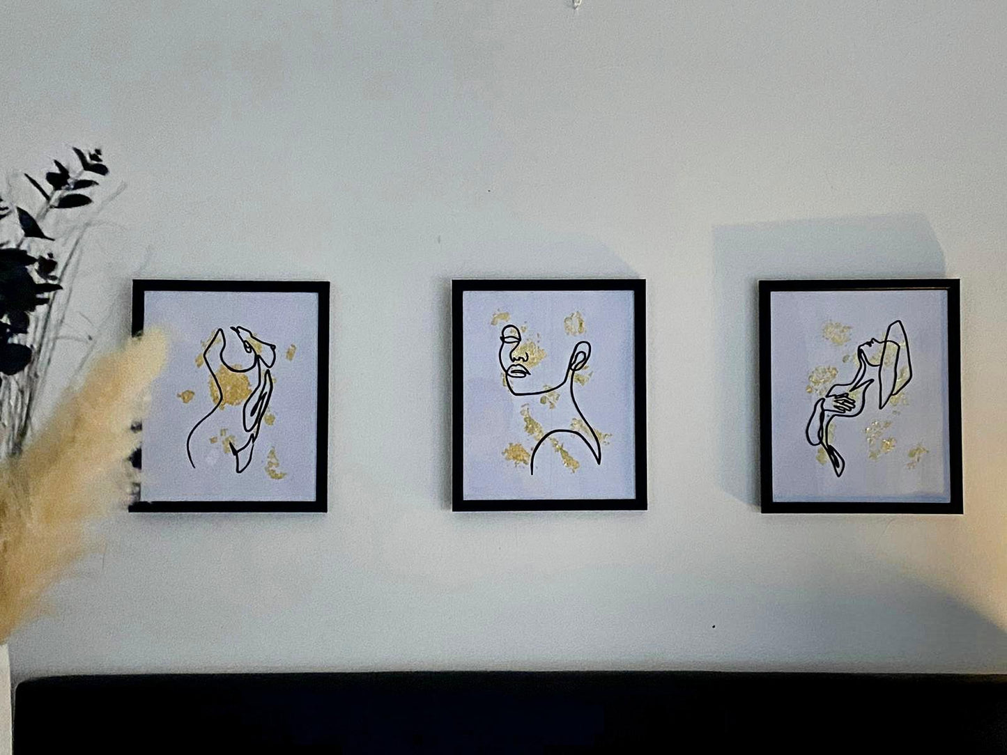 Hand Painted Abstract ‘𝓘𝓿𝔂-𝓡𝓸𝓼𝓮‘ Line Art Illustration  With Frame