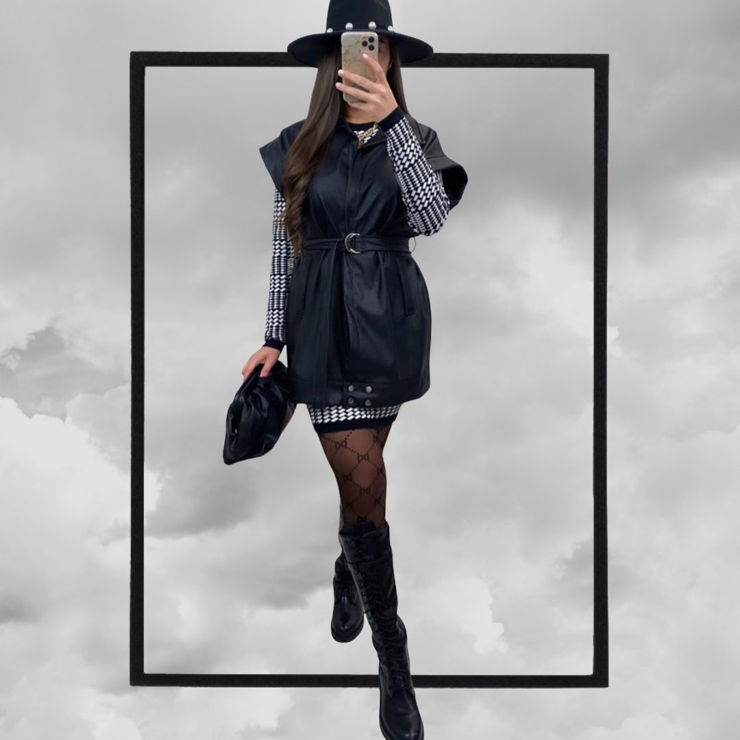 Leatherette ‘𝓛𝔂𝓷𝓮𝓽𝓽𝓮‘ Sleeveless Jacket - Pretty Little Presents