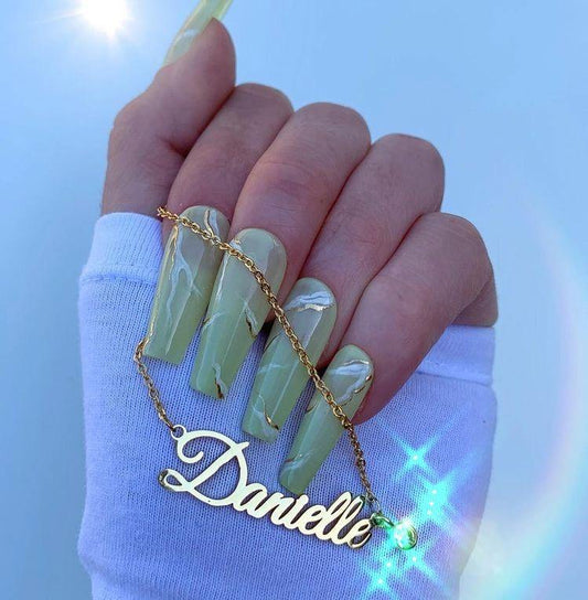Personalised 𝓟𝓮𝓽𝓻𝓪 Style Name Necklace - Pretty Little Presents