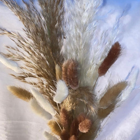Medium  ‘𝓦𝓸𝓸𝓭𝔂’ Fluffieś Bouquet
