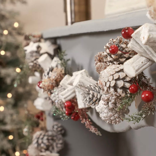 Luxury Winter Wonderland Christmas Garland