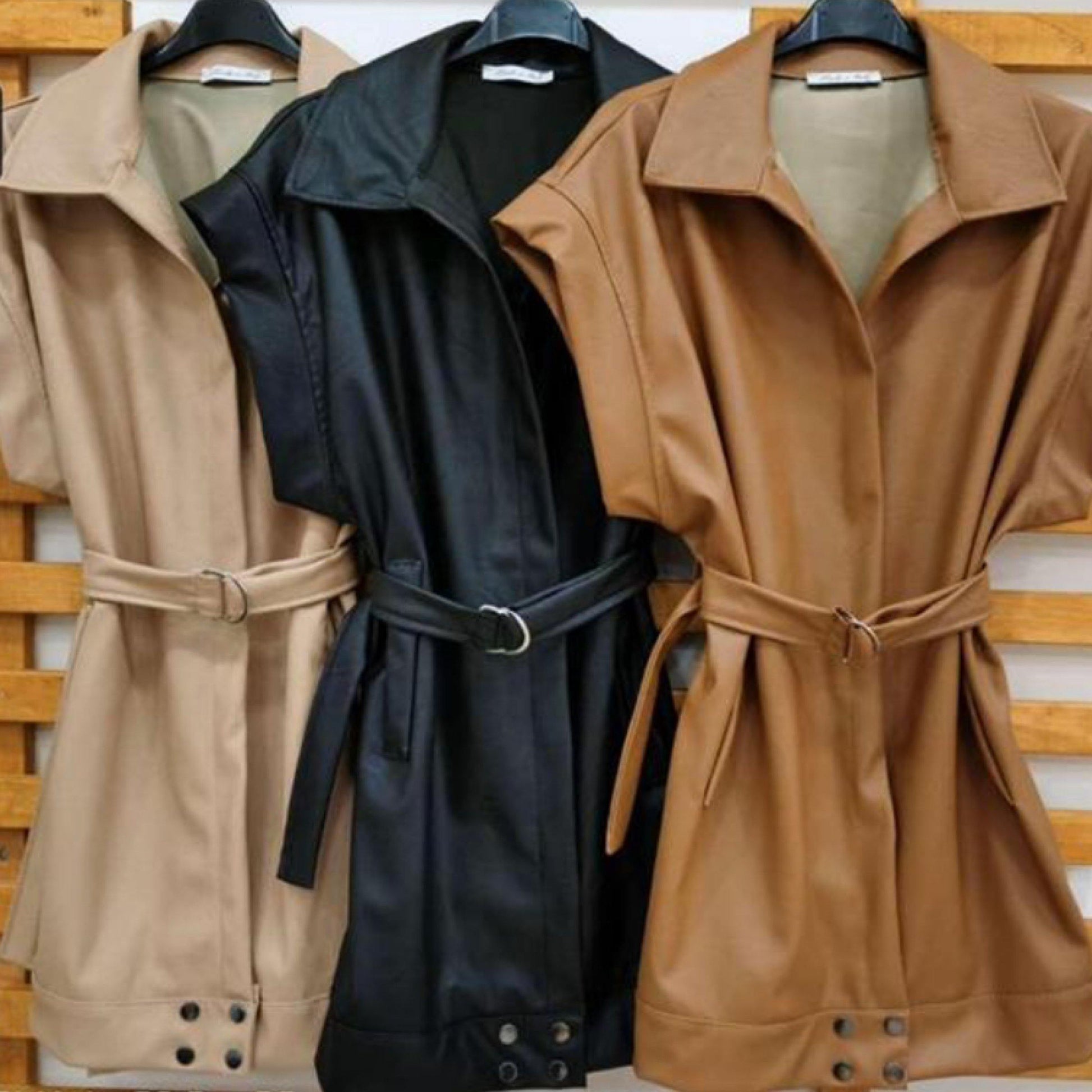 Leatherette ‘𝓛𝔂𝓷𝓮𝓽𝓽𝓮‘ Sleeveless Jacket - Pretty Little Presents