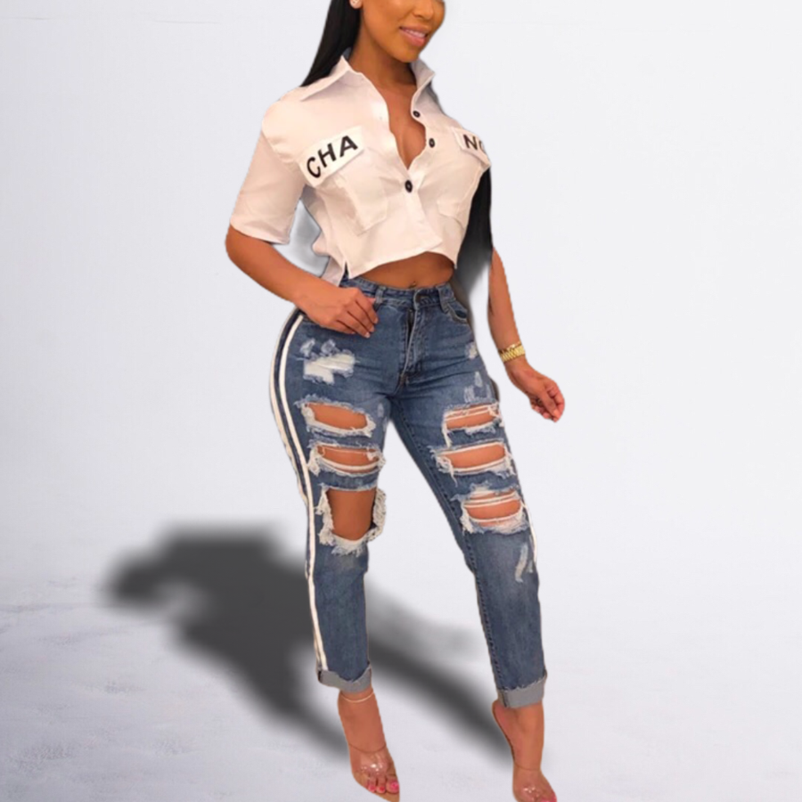 Ladies Luxury ‘ 𝓒𝓱𝓪𝓷𝓽𝓮𝓵𝓵𝓮´ Shirt - Pretty Little Presents