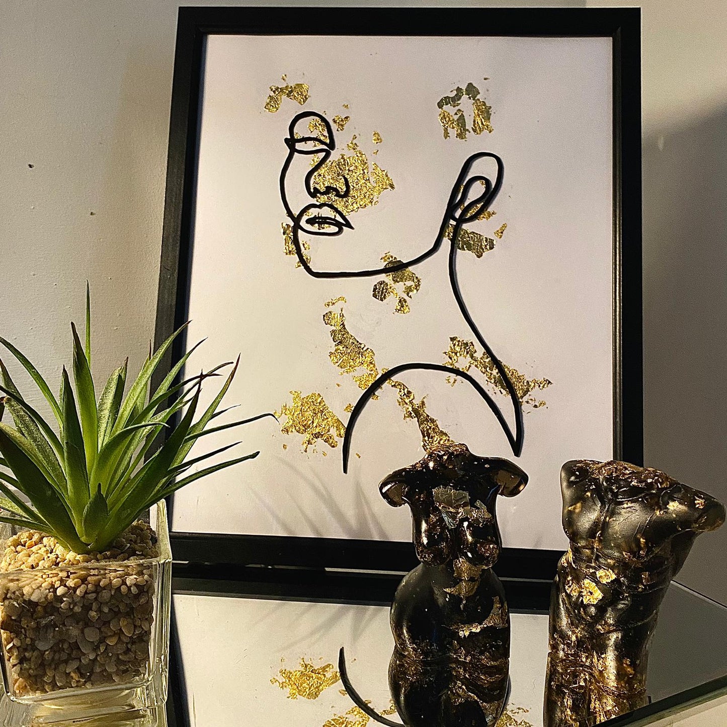 Hand Painted Abstract ‘𝓘𝓿𝔂-𝓡𝓸𝓼𝓮‘ Line Art Illustration  With Frame
